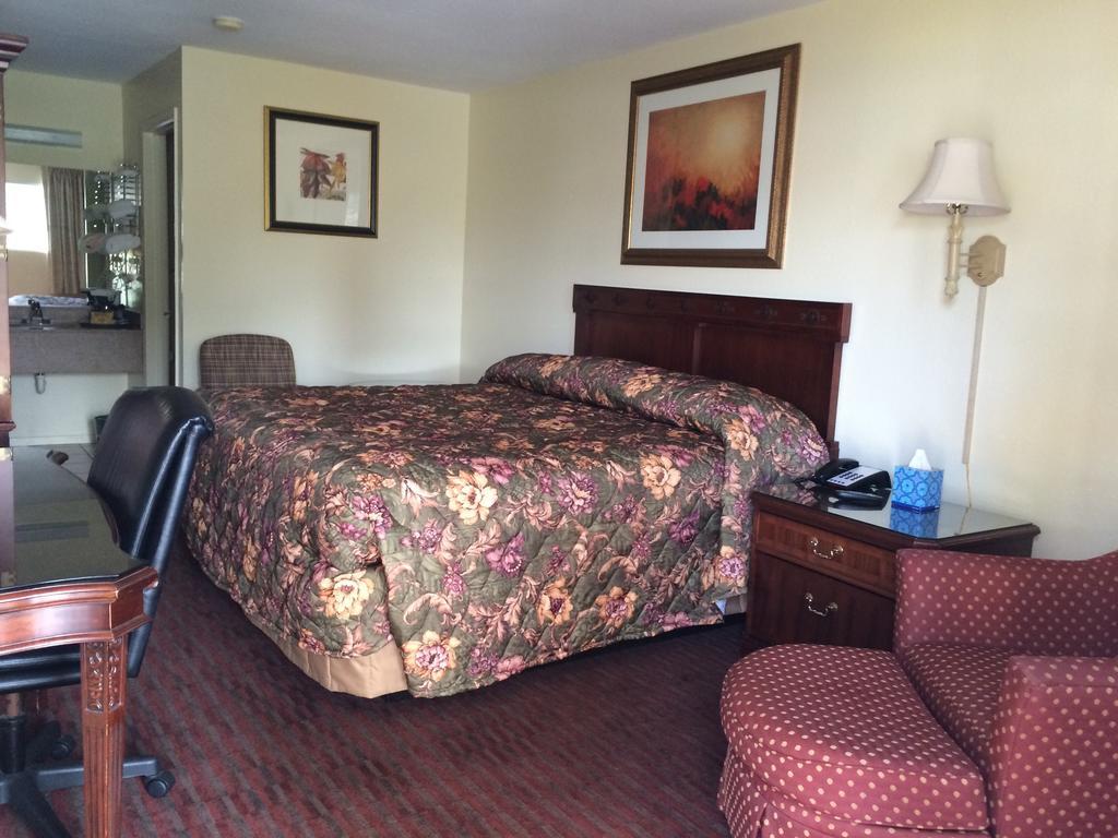 Knights Inn Augusta Fort Gordon Zimmer foto